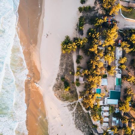 Liquid Dive Adventures Bed & Breakfast Praia do Praia do Tofo Екстериор снимка